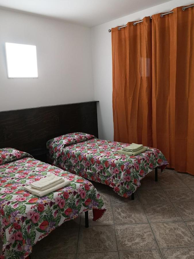 라이나테 Lux Rho Fiera B&B 외부 사진